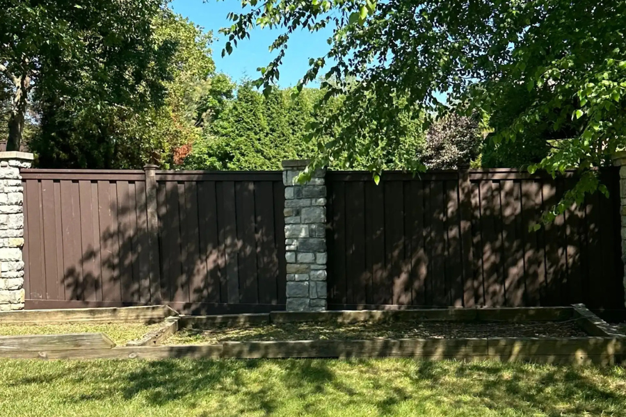 Trex composite privacy fence installation Lexington Kentucky